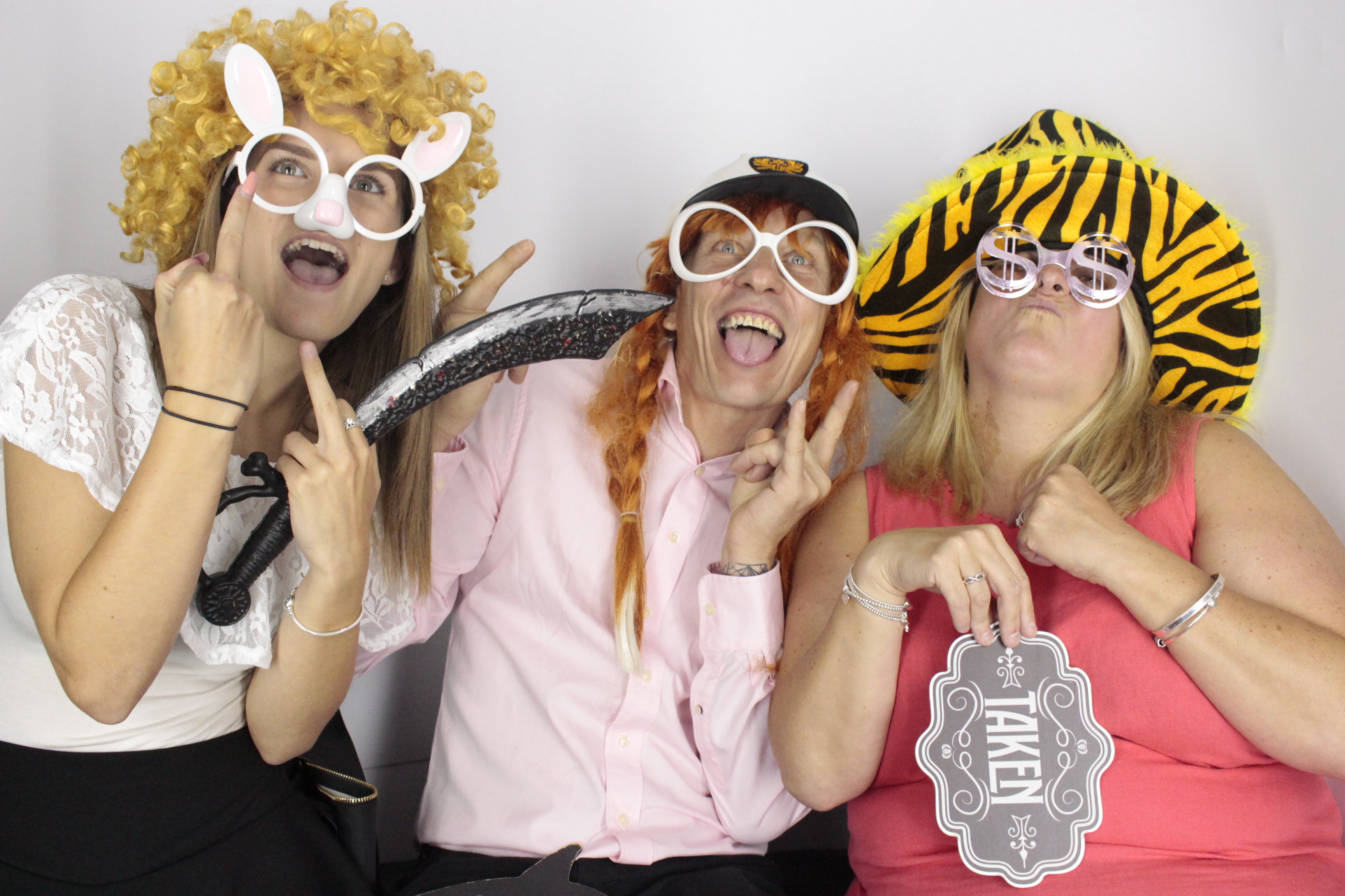  Heather & Daniel's Wedding | View more photos from the event at gallery.myphotoboothexperience.co.uk/u/MyPhotoBoothExperienceLtd/Heather-Daniels-Wedding
